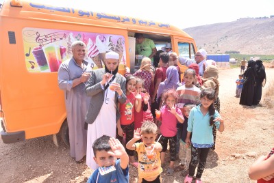 Madrasah Zeenatul Quran Ice cream treat for the orphans of Syria